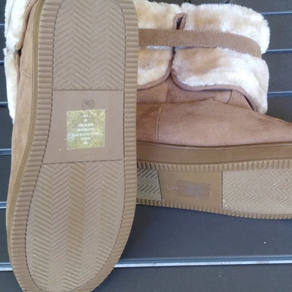 G by Guess Faux Fur Lined and Fabric Adlea Short Boot Size 8M US - Picture 7 of 7